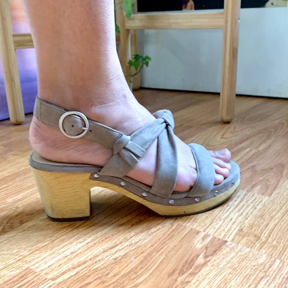 Platform Clog Sandals